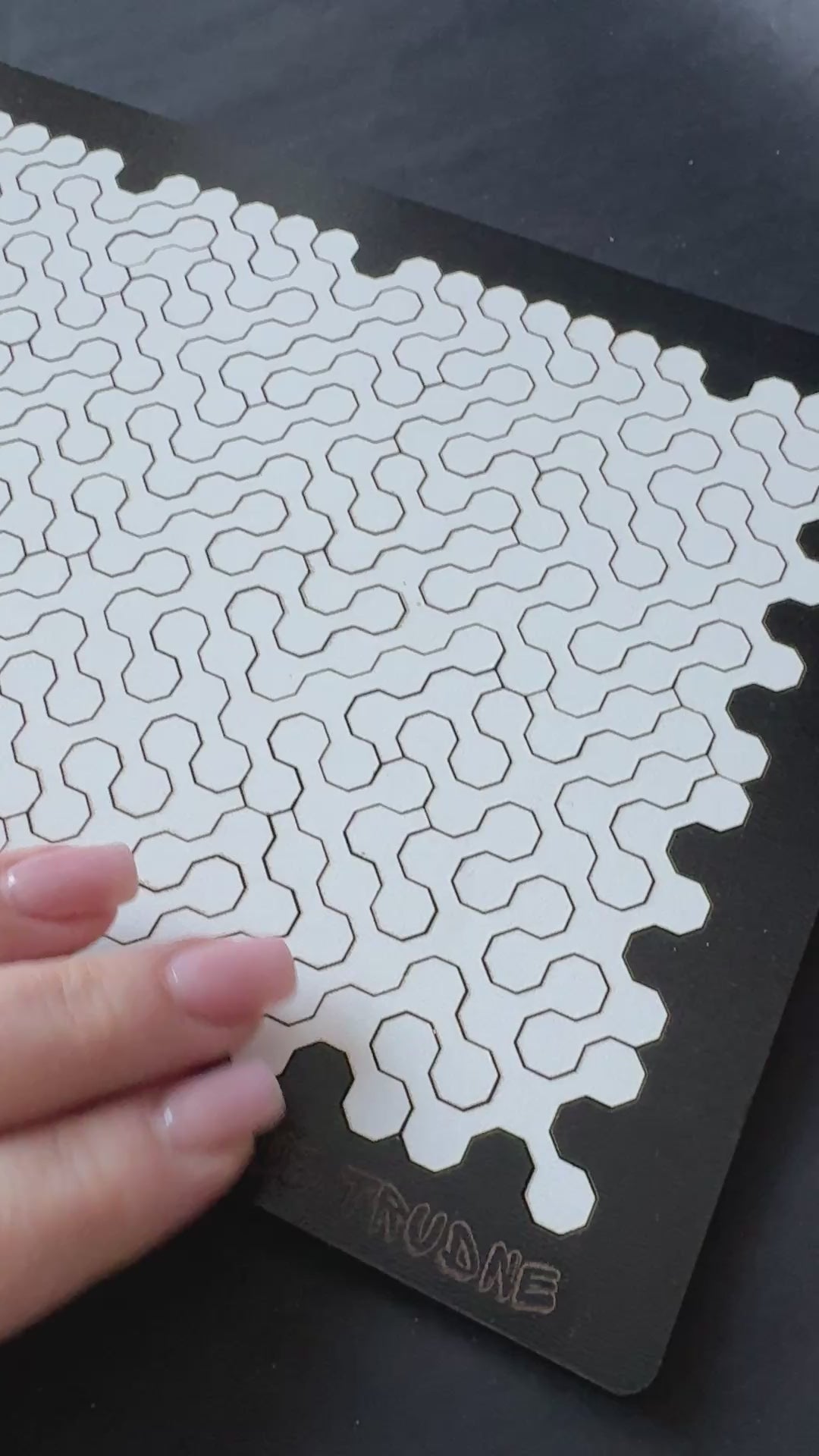 pokazanie jakości i tego jak porządnie wykonany jest produkt